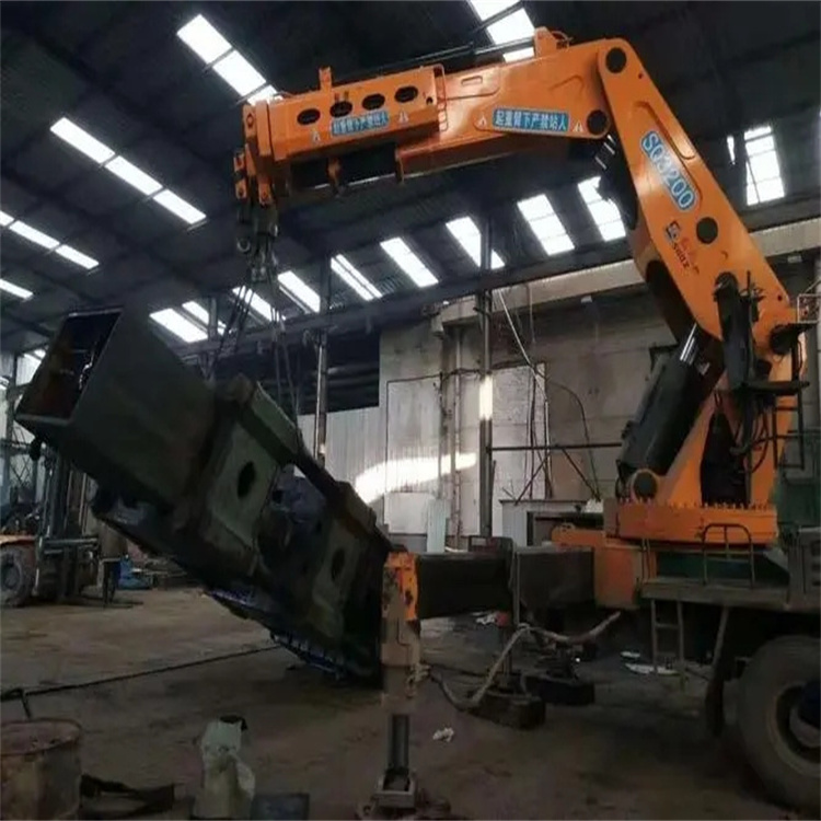 熊口管理区130吨折臂吊车出租吊机租赁附近电话